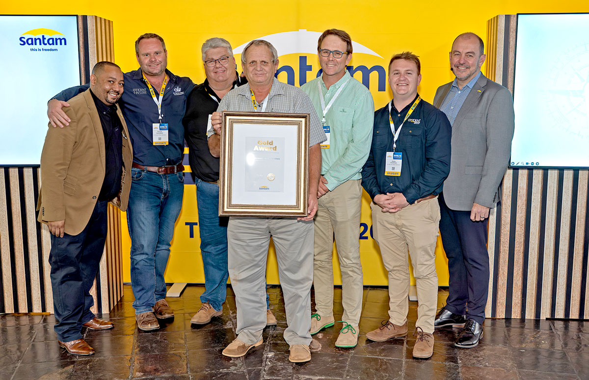 Award-winning year for De Wet De Villiers Brokers